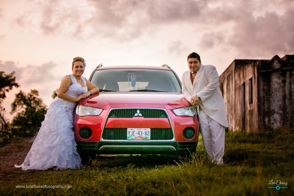 Olvia + Michael Trash the Dress