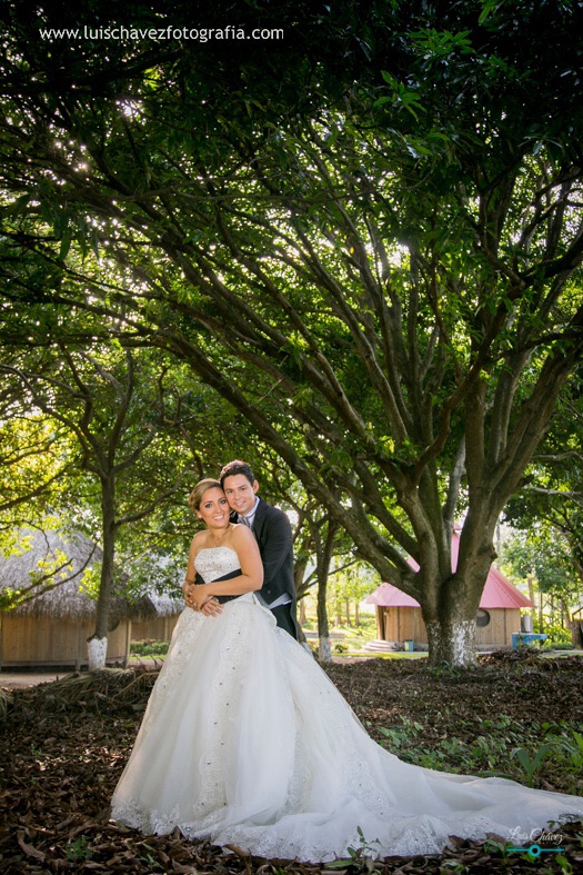 Aina y Sergio Trash the dress