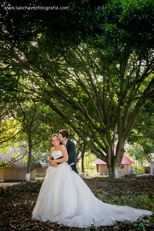 Aina y Sergio Trash the dress