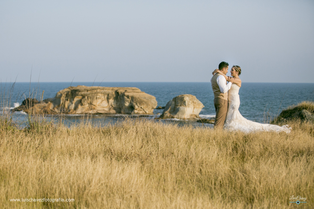 Reyna + Cristian Trash the Dress