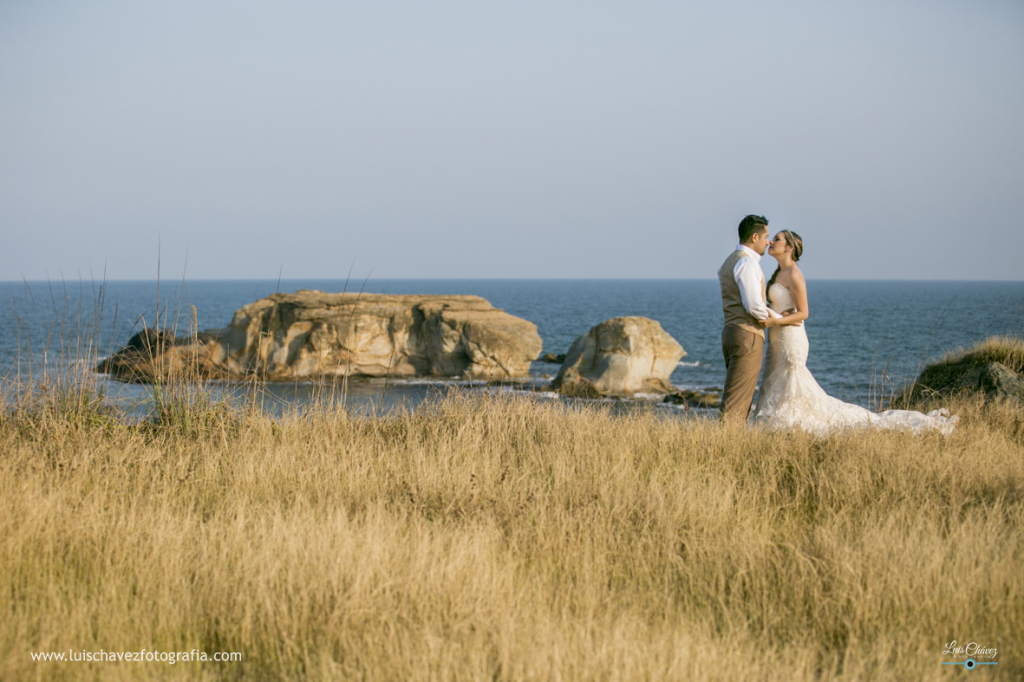 Reyna + Cristian Trash the Dress