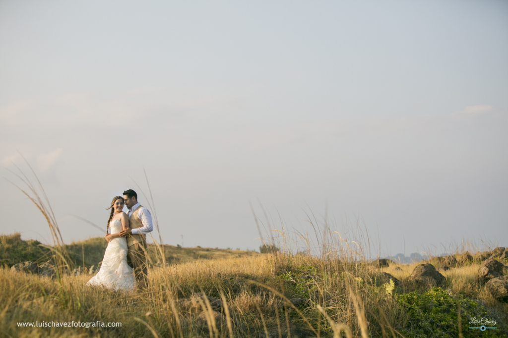 Reyna + Cristian Trash the Dress