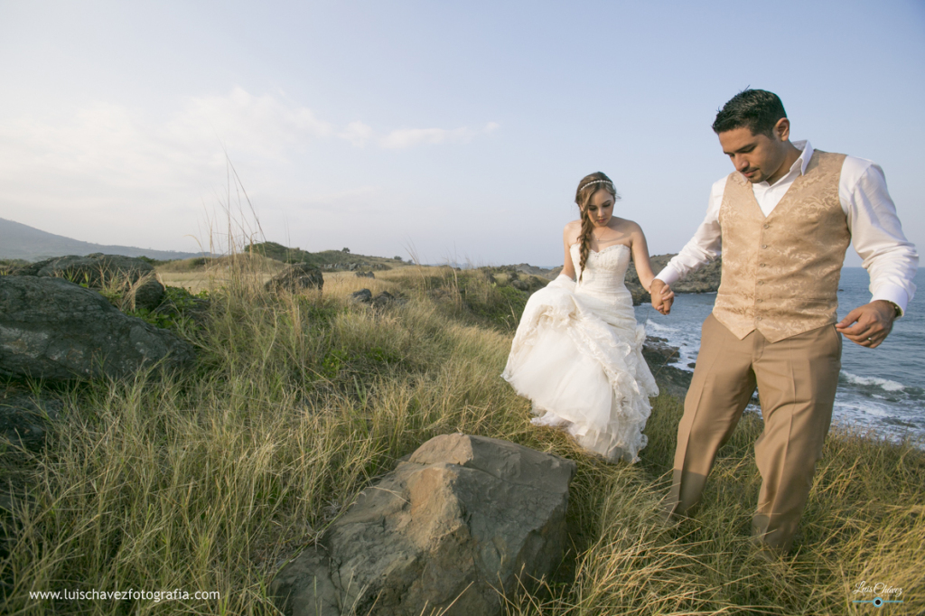 Reyna + Cristian Trash the Dress