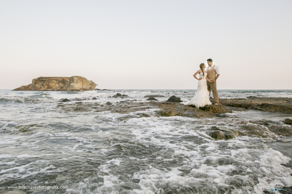 Reyna + Cristian Trash the Dress