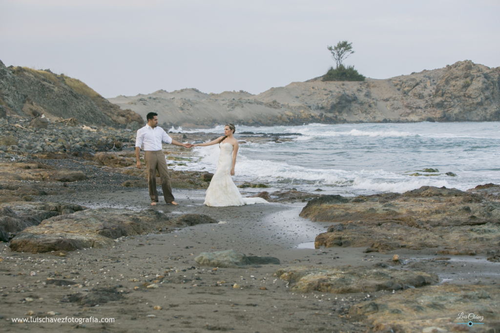 Reyna + Cristian Trash the Dress