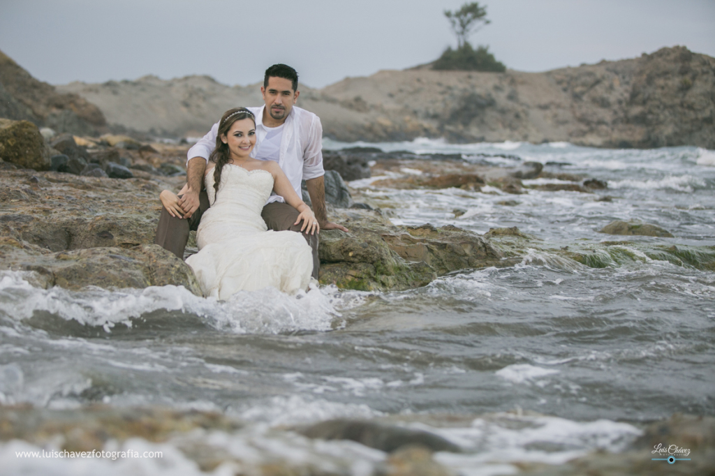 Reyna + Cristian Trash the Dress